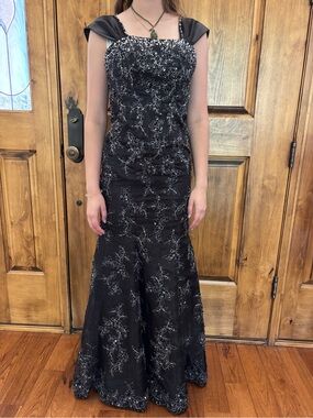 Elegant Black Beaded Prom Dress